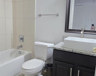 500 Highgate Park Boulevard - Photo Thumbnail 17