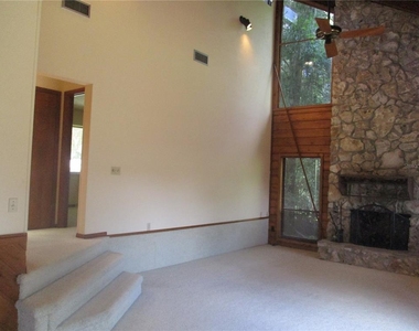 1631 Nw 94th Street - Photo Thumbnail 8