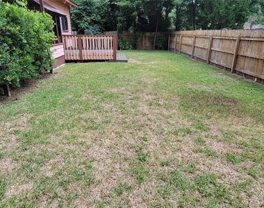 1631 Nw 94th Street - Photo Thumbnail 30