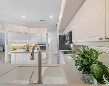 8809 Havenridge Drive - Photo Thumbnail 19