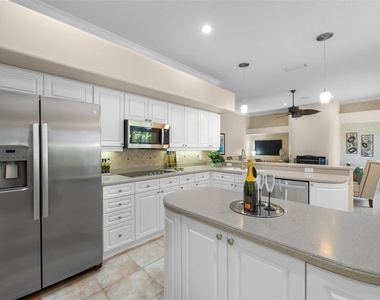 8809 Havenridge Drive - Photo Thumbnail 17