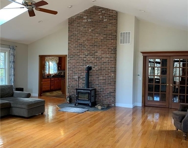 38 Merriman Lane - Photo Thumbnail 4