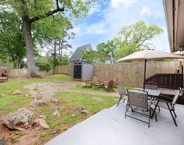 1040 Herndon Street Nw - Photo Thumbnail 26