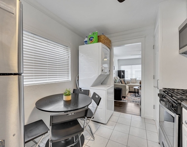 1040 Herndon Street Nw - Photo Thumbnail 13