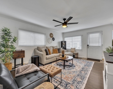 1040 Herndon Street Nw - Photo Thumbnail 6
