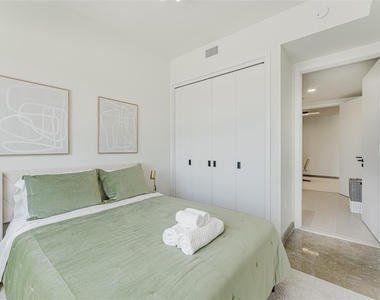 2750 Griffin Road - Photo Thumbnail 26