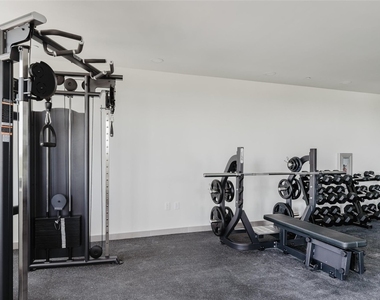 2750 Griffin Road - Photo Thumbnail 41