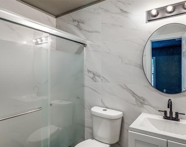 3112 Olive Place - Photo Thumbnail 9