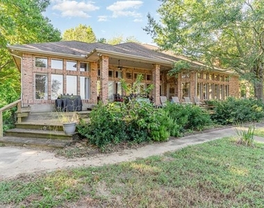355 Beachside Drive - Photo Thumbnail 32