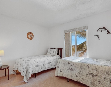 4468 Ne Ocean Boulevard - Photo Thumbnail 3
