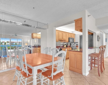 4444 Ne Ocean Boulevard - Photo Thumbnail 5