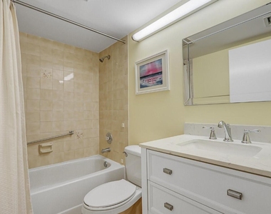 4444 Ne Ocean Boulevard - Photo Thumbnail 8