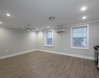 75 Circle Drive - Photo Thumbnail 7
