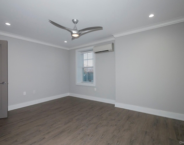 75 Circle Drive - Photo Thumbnail 8