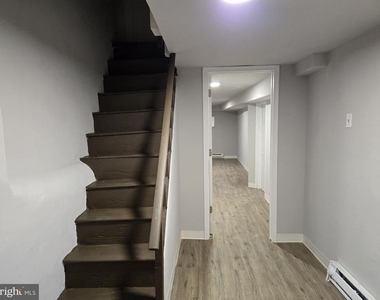 259 W Ruscomb Street - Photo Thumbnail 11