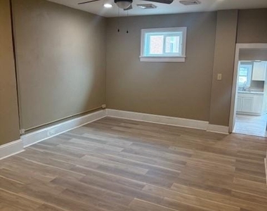 234 E Lincoln Highway - Photo Thumbnail 11