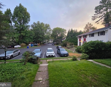 5407 Fallriver Row Court - Photo Thumbnail 35