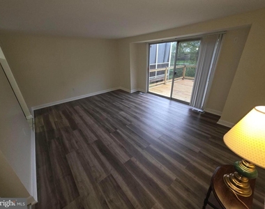 5407 Fallriver Row Court - Photo Thumbnail 8