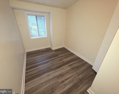 5407 Fallriver Row Court - Photo Thumbnail 20