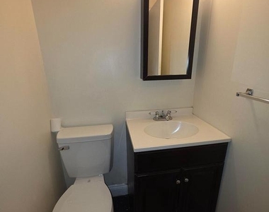 5407 Fallriver Row Court - Photo Thumbnail 31