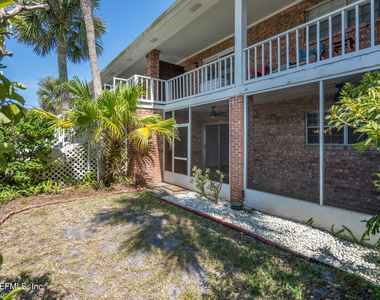 22 Comares Avenue - Photo Thumbnail 24