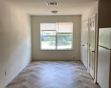 317 Cherry Street - Photo Thumbnail 5