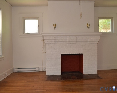 301 W 30th Street - Photo Thumbnail 1