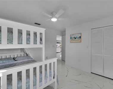 2758 Bruce Street - Photo Thumbnail 18