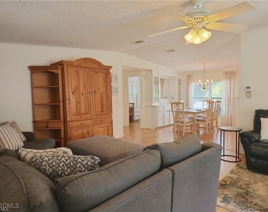 10401 Circle Pine Road - Photo Thumbnail 7