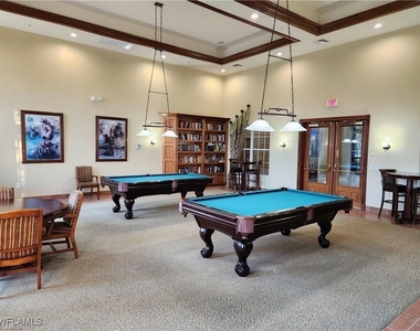 9025 Colby Drive - Photo Thumbnail 11