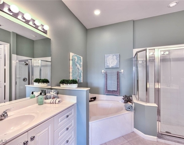 4529 Cardinal Cove Lane - Photo Thumbnail 14