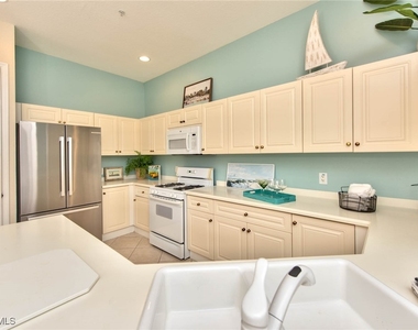 4529 Cardinal Cove Lane - Photo Thumbnail 4