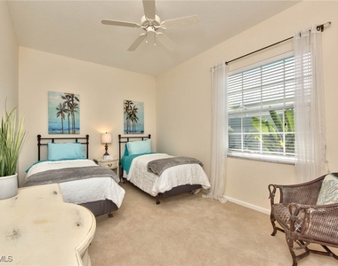 4529 Cardinal Cove Lane - Photo Thumbnail 13