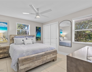 482 Tradewinds Avenue - Photo Thumbnail 16