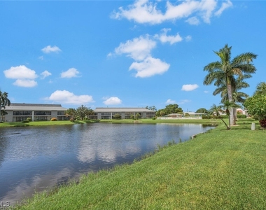 332 Charlemagne Boulevard - Photo Thumbnail 1