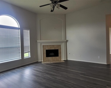 24818 Mason Trail - Photo Thumbnail 6