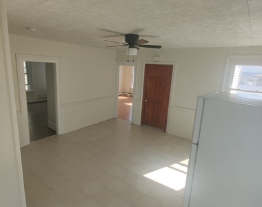 322 Catherine Street - Photo Thumbnail 7