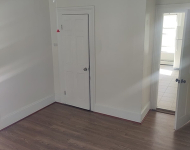 322 Catherine Street - Photo Thumbnail 25