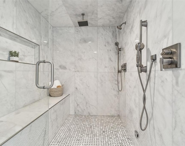 1560 Gulf Boulevard - Photo Thumbnail 25
