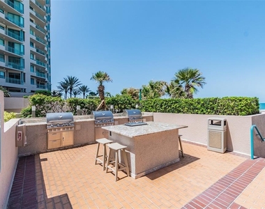 1560 Gulf Boulevard - Photo Thumbnail 50