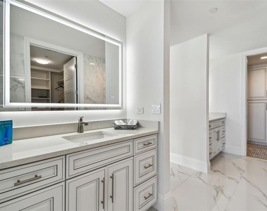 1560 Gulf Boulevard - Photo Thumbnail 22