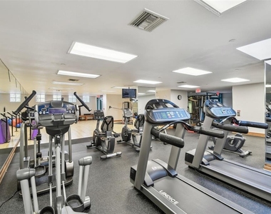 1560 Gulf Boulevard - Photo Thumbnail 66