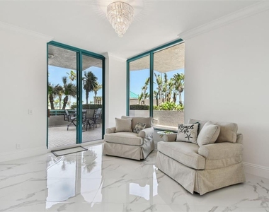 1560 Gulf Boulevard - Photo Thumbnail 7