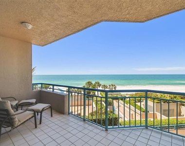 1560 Gulf Boulevard - Photo Thumbnail 19