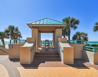 1560 Gulf Boulevard - Photo Thumbnail 43