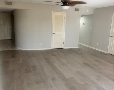 23465 Harborview Road - Photo Thumbnail 12
