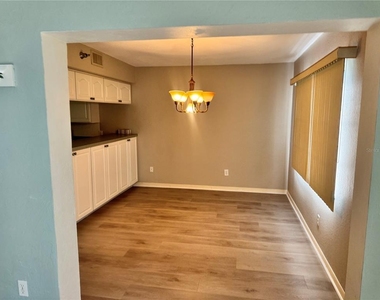 23465 Harborview Road - Photo Thumbnail 27
