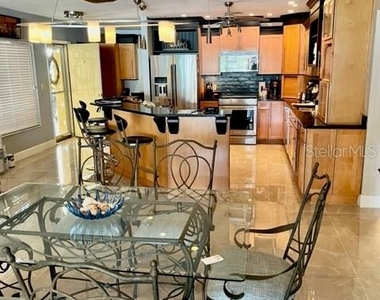 3250 Southshore Drive - Photo Thumbnail 8