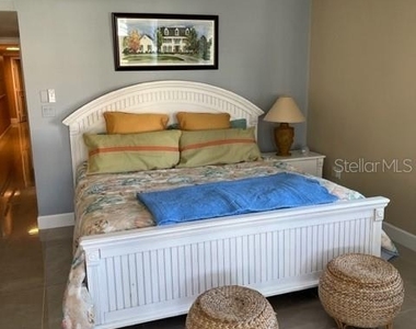 3250 Southshore Drive - Photo Thumbnail 17