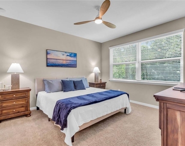 12413 Osorio Court - Photo Thumbnail 19